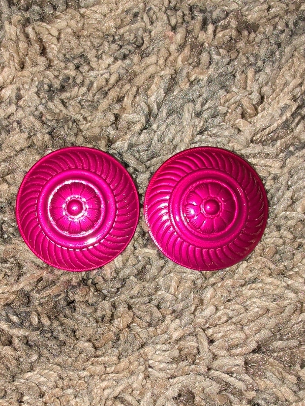 Vintage Retro Bold Fuchsia Round Medallion Statement Earrings